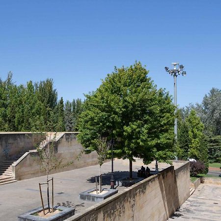 Daniela'S Lovely Apartment Aire Y Wifi By Apartamentos Logroño Exteriör bild